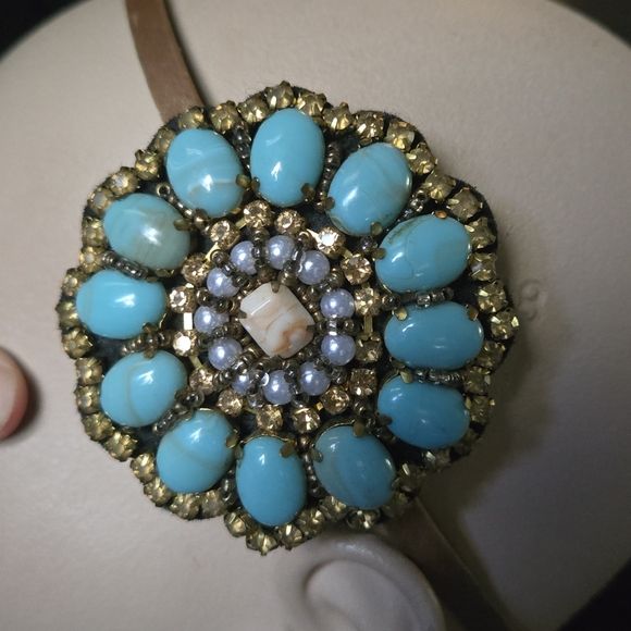 Anthropologie Turquoise Gold Beaded Floral Headband - Picture 3 of 5